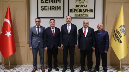 Başkan Altay uluslararası heyetleri ağırlıyor