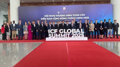 Başkan Bozbey akıllı şehir yolculuğunu dünyaya tanıttı