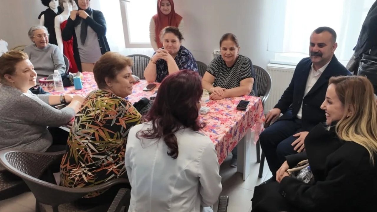 Başkan Martin’den kadınlara destek ziyareti