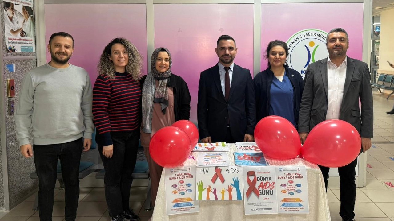 Batman Kozluk Devlet Hastanesi’nde AIDS farkındalığı