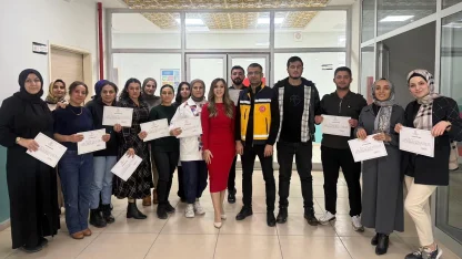 Batman'da ebelere 'Temel Yenidoğan Bakımı' eğitimi