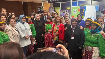 Bilecik Pazaryeri standı zirvede yoğun ilgi gördü