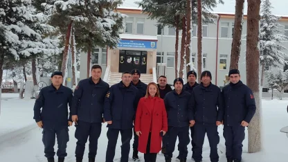Bilecik Pazaryeri'nde Başkan Kaya'dan görev başındaki çalışanlara yerinde ziyaret