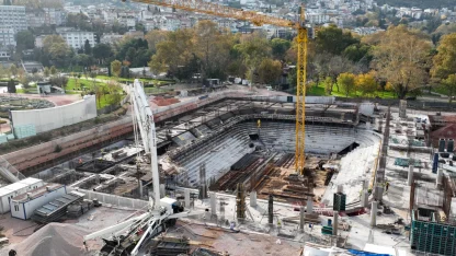 Bursa Atatürk Spor Salonu şekilleniyor