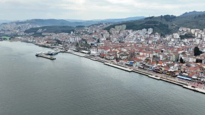 Bursa Mudanya'da kaçak yapılara karşı kararlı adım