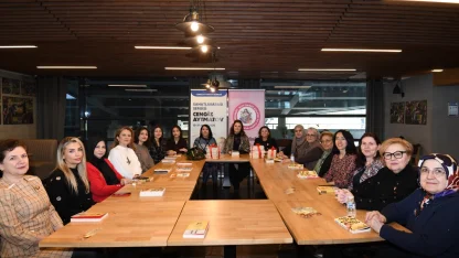 Bursa Osmangazi’de Cengiz Aytmatov’un ‘Elveda Gülsarı’sı kolektif okundu