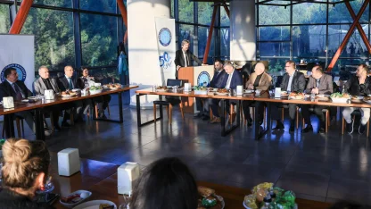 Bursa Uludağ Üniversitesi'nden personel motivasyonu önde