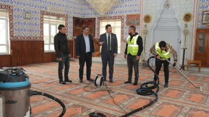 Bursa Yenişehir'de camiler üç aylara hazırlanıyor