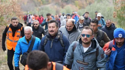 Bursa Yenişehir’de doğa yürüyüşüne büyük ilgi