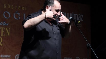 Bursa Yıldırım'da nostalji ve kahkaha dolu gece