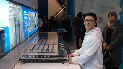 Bursa'da engel tanımayan bilim yolculuğu