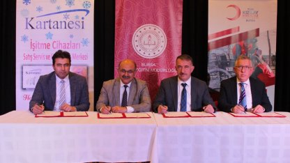 Bursa'da özel çocuklar için özel protokol... Atık piller ses oluyor