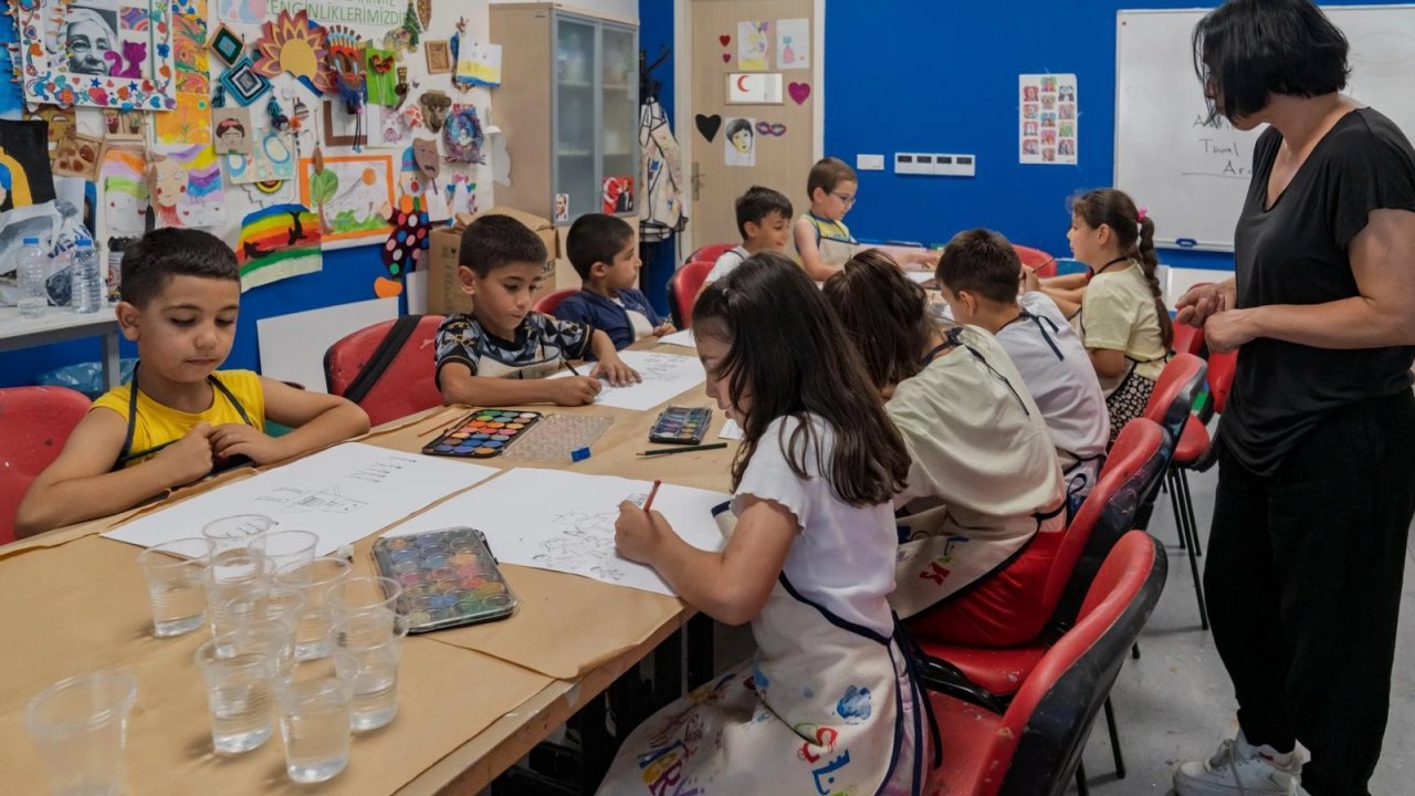 Çocuklar 2025'te İzmir'in öznesi oldu