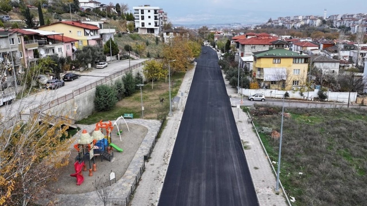 Denizli’de ulaşım ağı sıcak asfaltla yenileniyor
