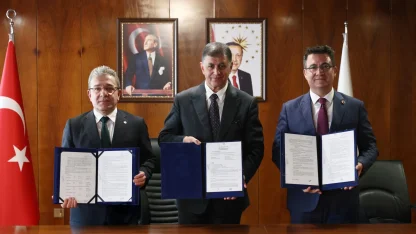 DEÜ’de İzmir'in deprem master planı için tarihi imza