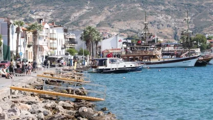 Foça Belediyesi 2025’te altyapı ve kent estetiğini güçlendirdi