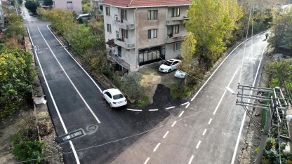 Gölcük’te 150 sokak ve caddede üstyapı seferberliği