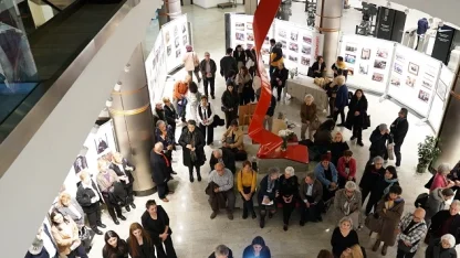 'Güneş Umutttan Şimdi Doğar' sergisi açıldı