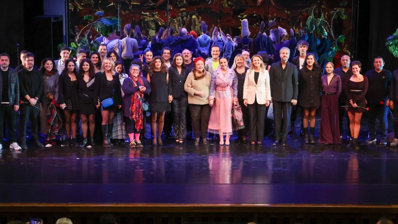 İstanbul Bakırköy&#039;de “Çirkin” galası