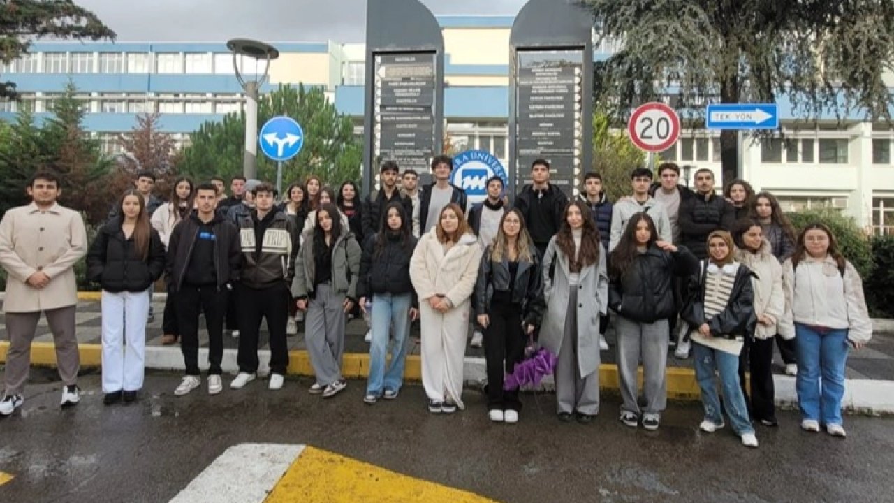 İstanbul Maltepe&#039;de öğrencilere üniversite tanıtım gezileri