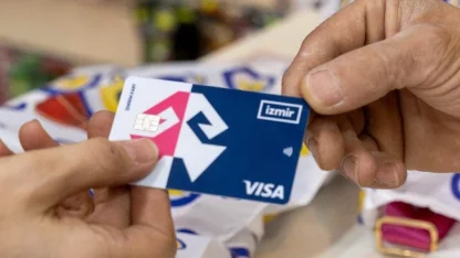 İzmir Büyükşehir öğrencinin yanında