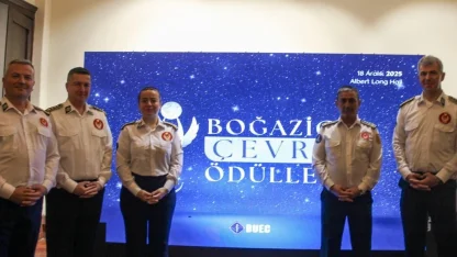 İzmir İtfaiyesi’ne “Geleceğe Nefes Özel Ödülü”