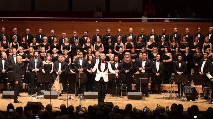 İzmir Korosu ‘Sonbahar Şarkıları’yla yüreklere dokundu