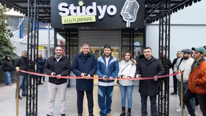 İzmir'de Stüdyo Kültürpark gençlere kapılarını açtı