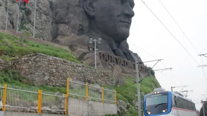 İzmir'de toplu ulaşımda rekor subvansiyon dönemi