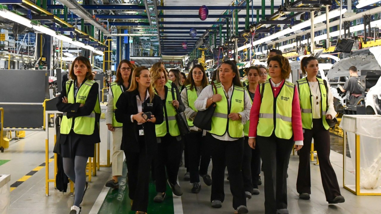 Kadının Güçlenmesi Bursa Platformu&#039;ndan Oyak Renault&#039;a ziyaret