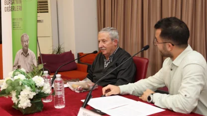 Karagöz ustası Şinasi Çelikol Nilüfer'de anlattı