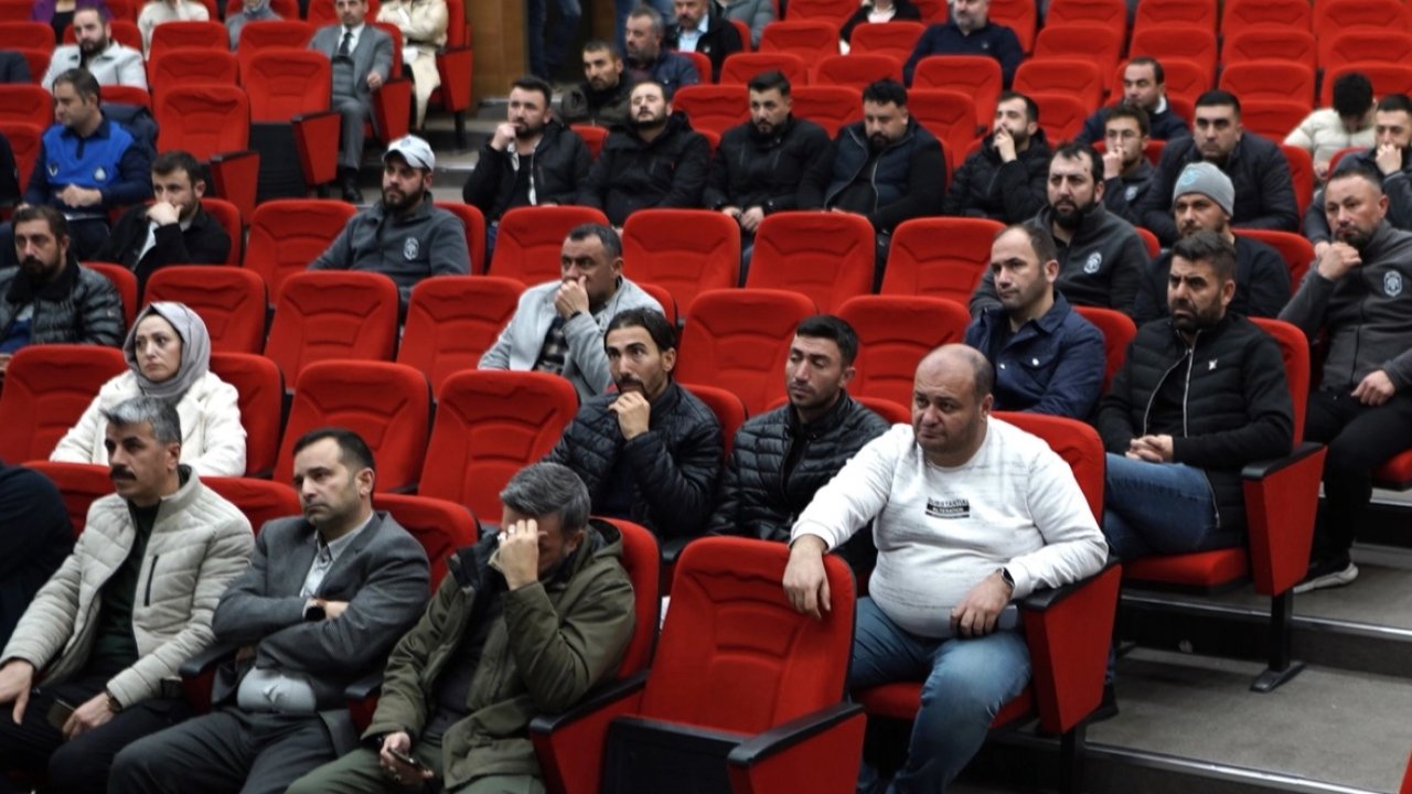 Kayseri Melikgazi personeline afet eğitimi