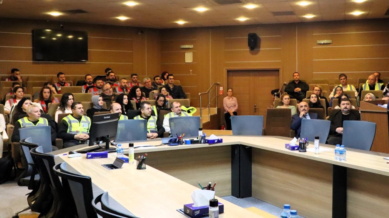 Kocaeli Büyükşehir’de öncelik iş sağlığı ve güvenliği