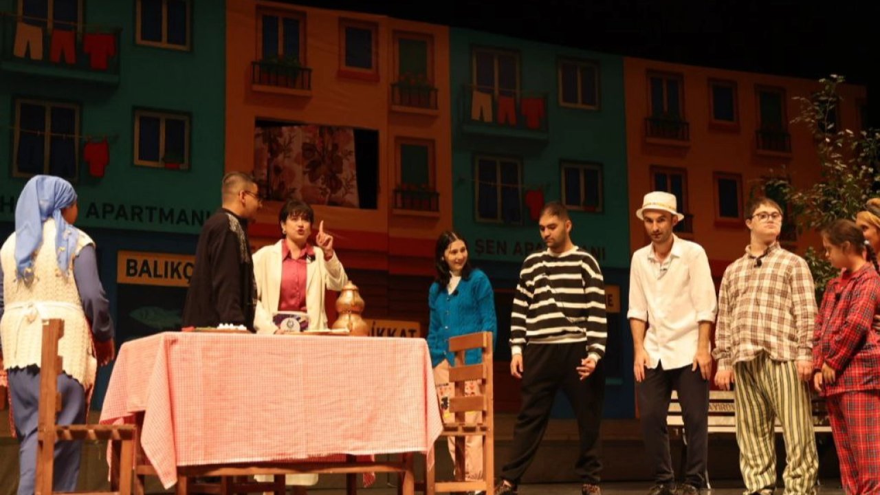 Kocaeli Çayırovalı özel bireyler büyük alkış aldı