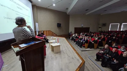 Kocaeli Gölcük Belediyesi’nden sağlık semineri