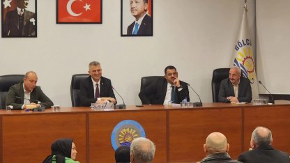 Kocaeli Gölcük’te muhtarların talepleri masaya yatırılıyor