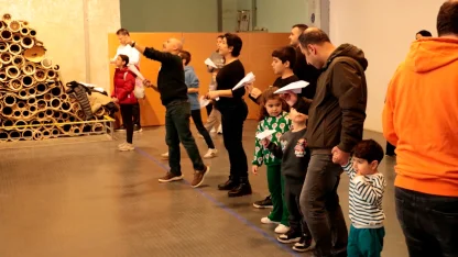 Kocaeli'de kâğıt uçaklar geleceğin hayallerine havalandı