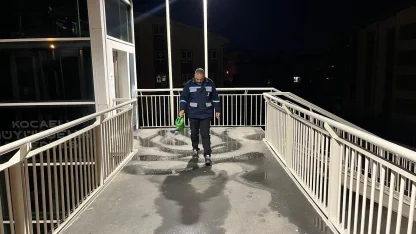 Kocaeli'den buzlanmaya karşı yoğun mesai