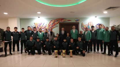 Konya Karatay Belediyespor'dan Başkan Kılca'ya çifte gurur ziyareti