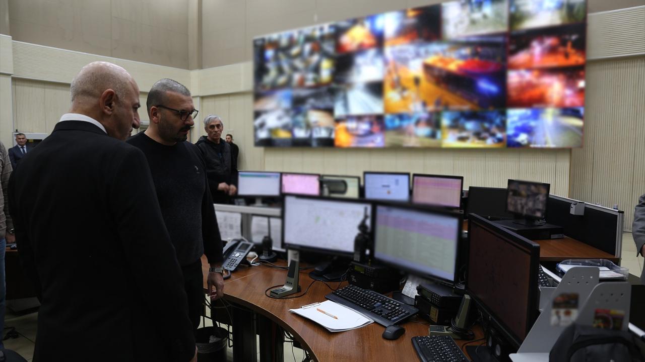 Konya'da yılbaşı öncesi yüzlerce polisle huzur nöbeti