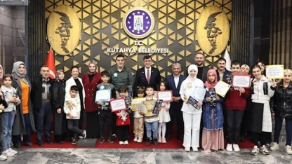 Kütahya'da Başkan Kahveci, özel öğrencileri ağırladı