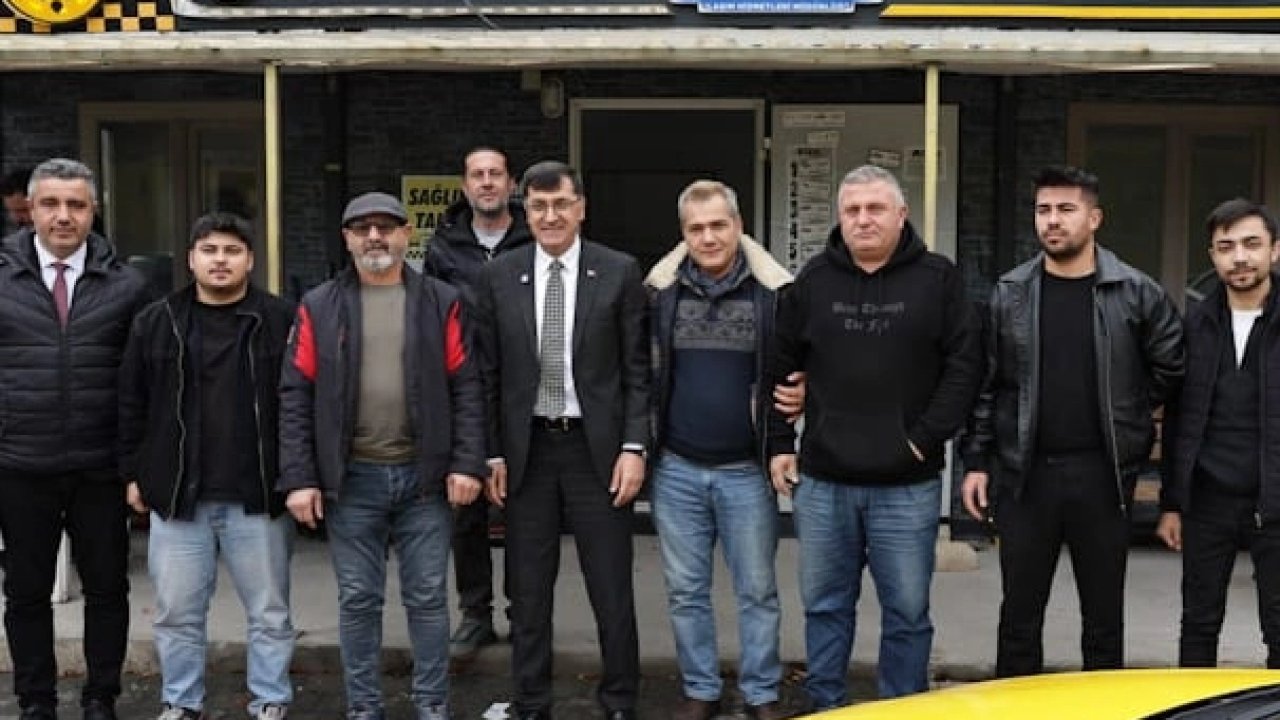 Kütahya&#039;da Başkan Kahveci&#039;den taksi duraklarına ziyaret