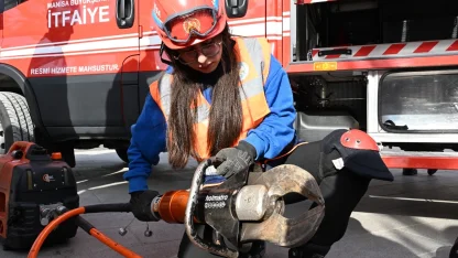 Manisa’da 'Mahalle Afet Gönülleri Projesi' başlatıldı
