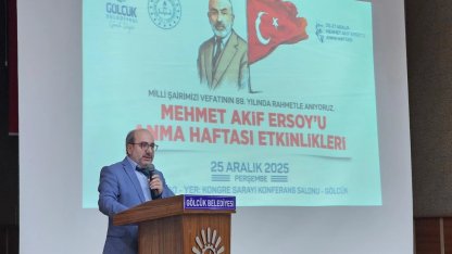Mehmet Akif Ersoy Gölcük’te anıldı