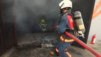 Mersin Büyükşehir itfaiyesi eğitimlerle gücünü artırıyor