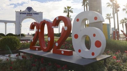 Mersin yeni yıla ışıl ışıl hazır