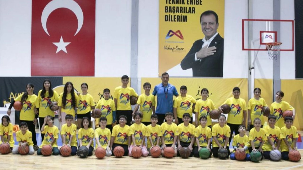 Mersin’de ücretsiz basketbol kursuna yoğun ilgi
