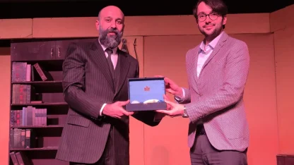 Milli şairimiz Bursa İnegöl'de tiyatroyla anıldı