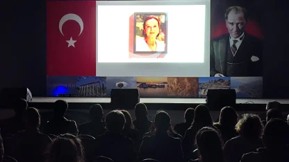 Muğla Milas'ta 'Vali Hanım' belgeseli izleyiciyle buluştu