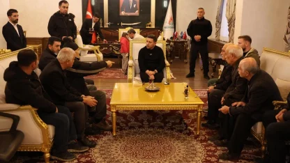 Nevşehirliler makamında Başkan Arı'yla buluştu